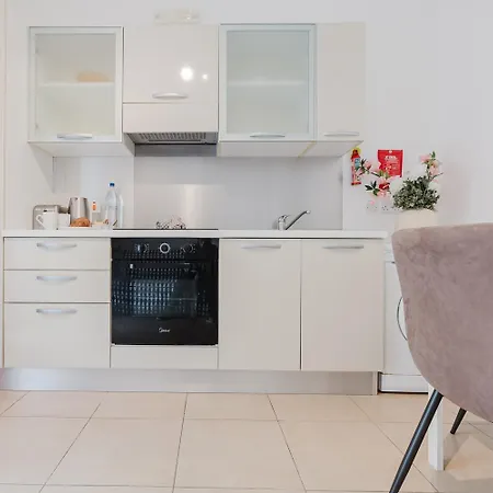 Tropea Court 5a By Homely Sliema