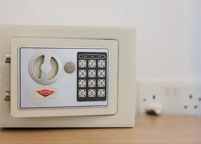 Tropea Court 5a By Homely 아파트 *