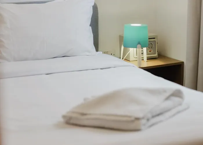 아파트 Tropea Court 5a By Homely