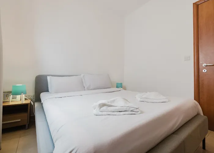 아파트 Tropea Court 5a By Homely *